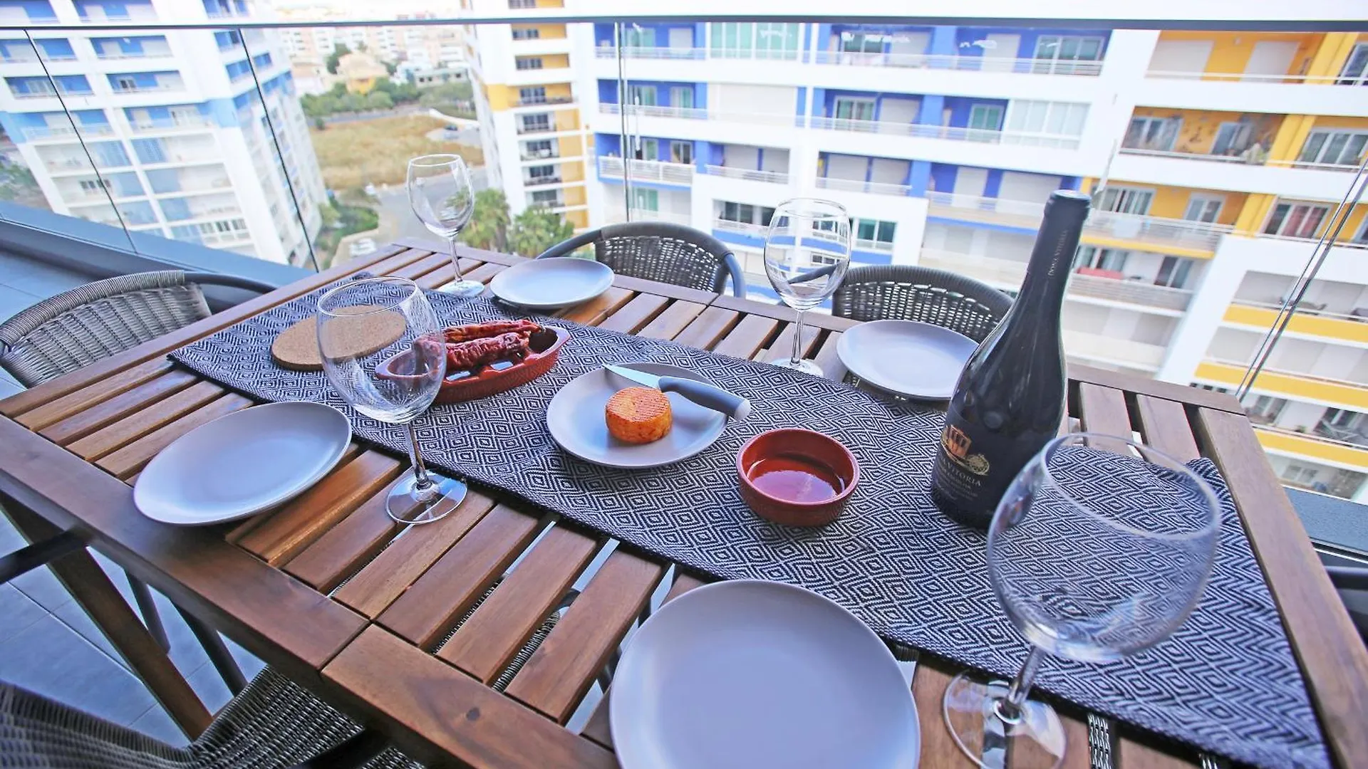 B24 - Terrace Quintao Apartment In Portimao Portugal